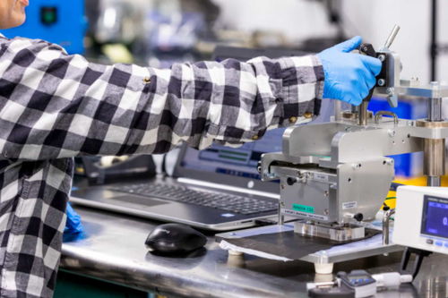 licap 力容新能源技術 正在研發商用固態電池,啟用加州工廠進行試點